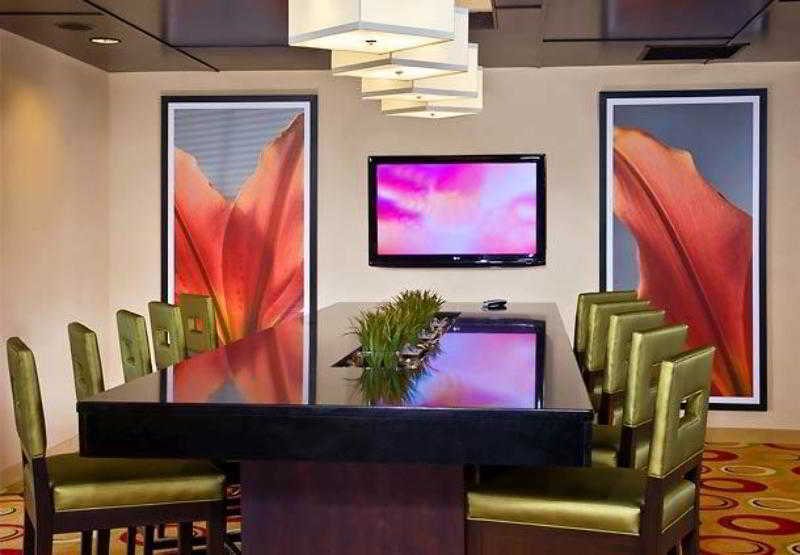 Courtyard Newport News Airport Hotel Ngoại thất bức ảnh